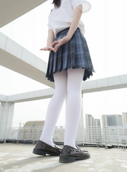 女女女女女