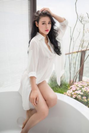 亚洲精品水蜜桃