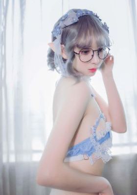 打光屁屁免费网站